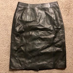 Hugo Boss Size 4 real leather pencil skirt